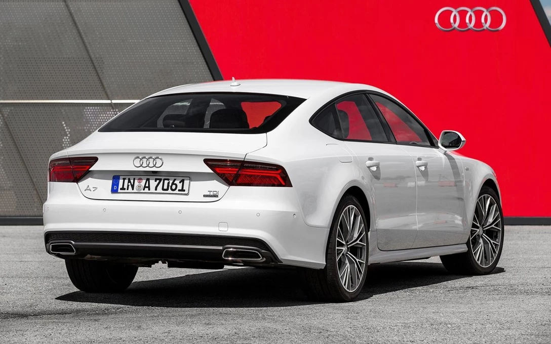 1685621-Audi-A7_Sportback-2015-1280-1b.jpg