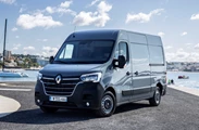 1630330-Renault-Master-Facelift-01.jpg