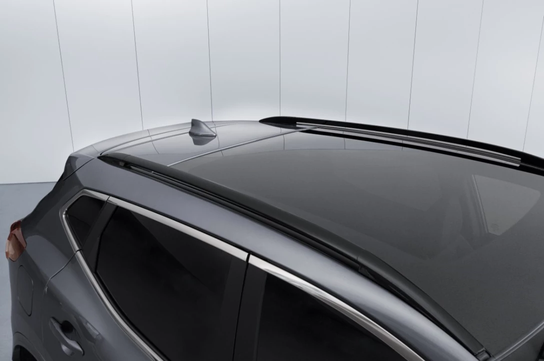 1627969-Jan. 7 - 10am CET - QASHQAI N-TEC Edition roof rails (2).jpg