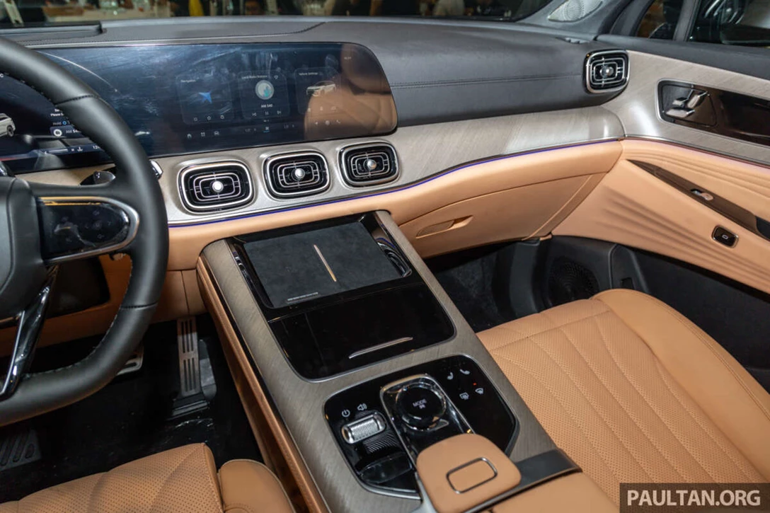 קונסולה מרכזית, ג'אקו 8