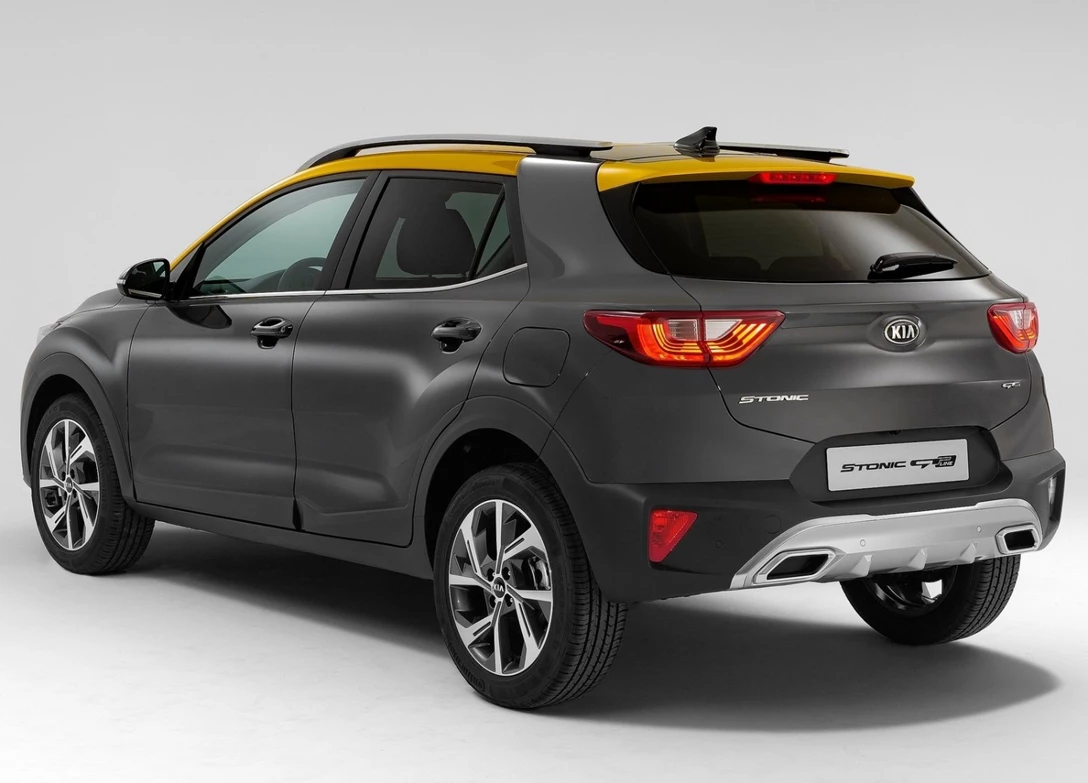 1638077-Kia-Stonic_GT-Line-2021-04.jpg