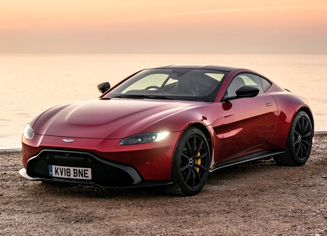 1682170-Aston_Martin-Vantage-2023-04.jpg