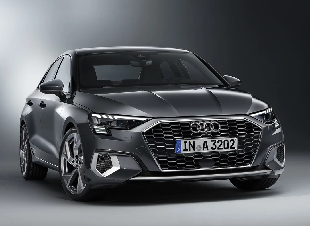 1652813-2021_audi_a3_sedan_23_1600x1200.jpg