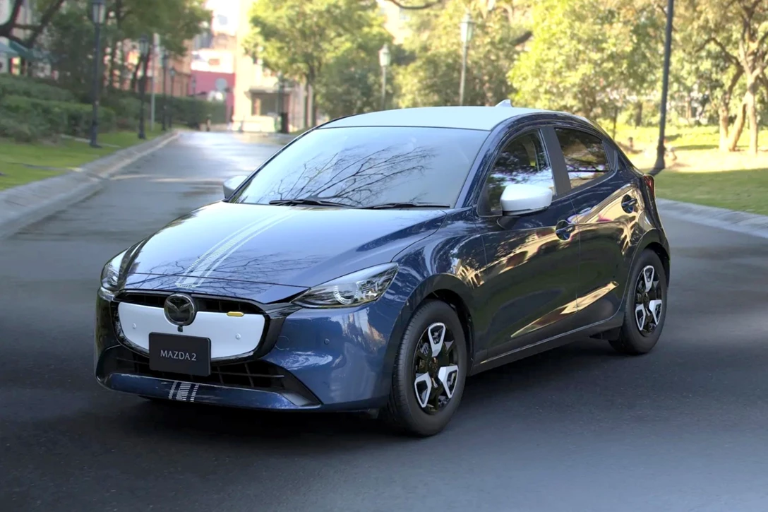 1676834-2023-mazda-2-facelift-r4-3.jpg