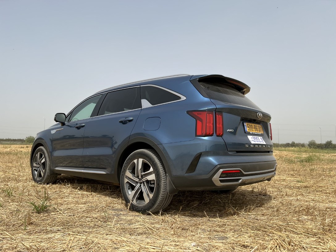 1662076-SORENTO - 3-min.jpeg