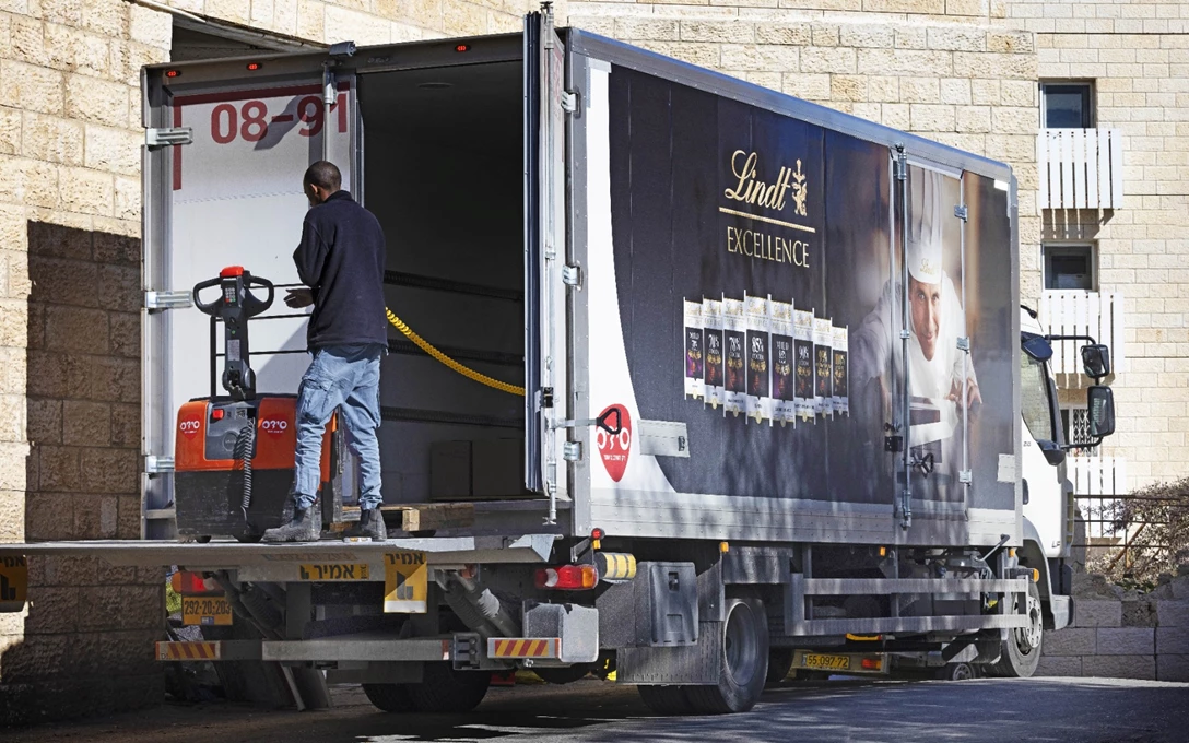 1679545-2J8A3335 copy-min.jpg