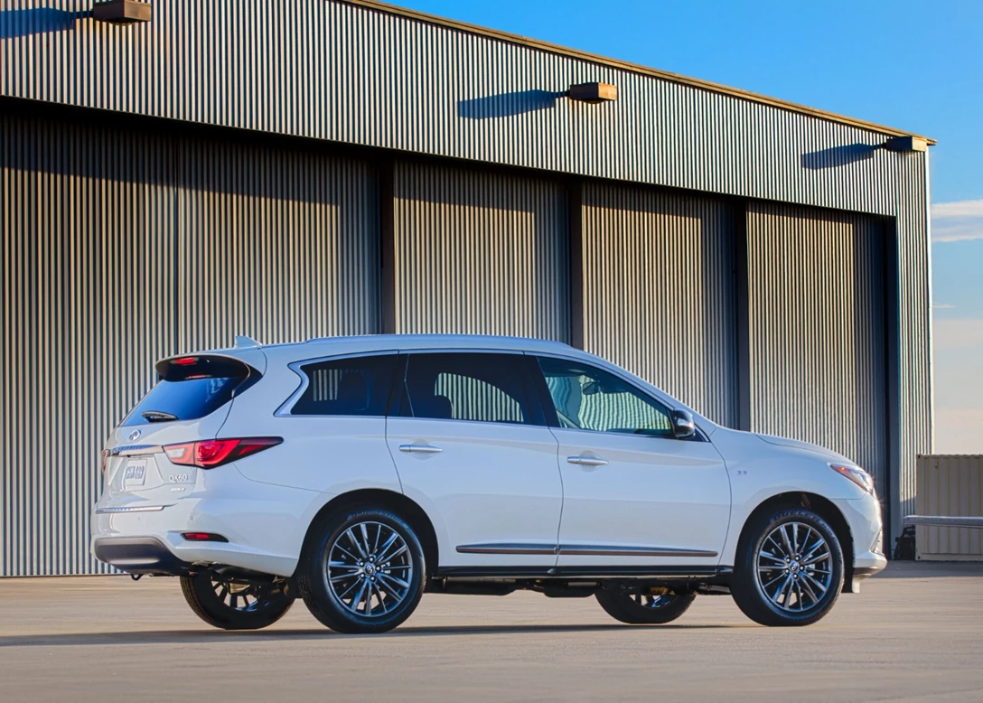 1665257-Infiniti-QX60-2021-02.jpg