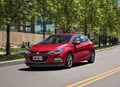 1689161-Chevrolet-Cruze_Hatchback-2016-04.jpg