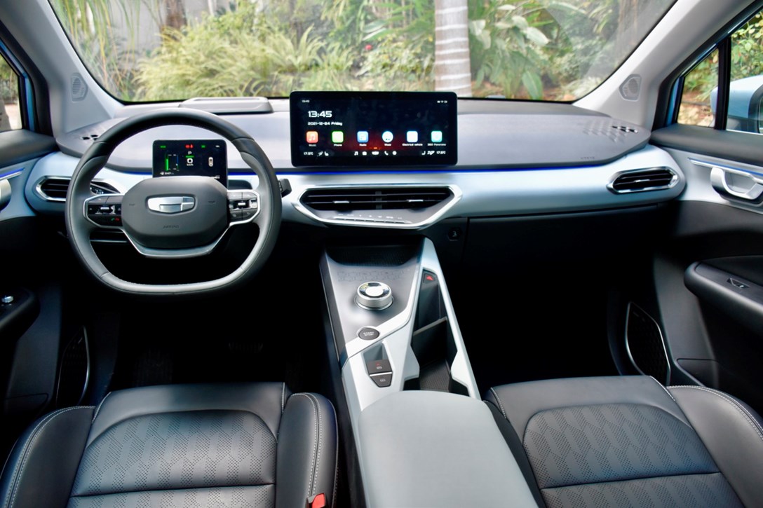 1655368-GEELY C 350 - 5.jpeg