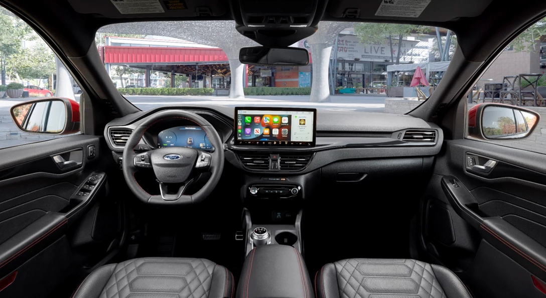 1670120-2023 Ford Escape ST-Line Elite_Rapid Red_09.jpg