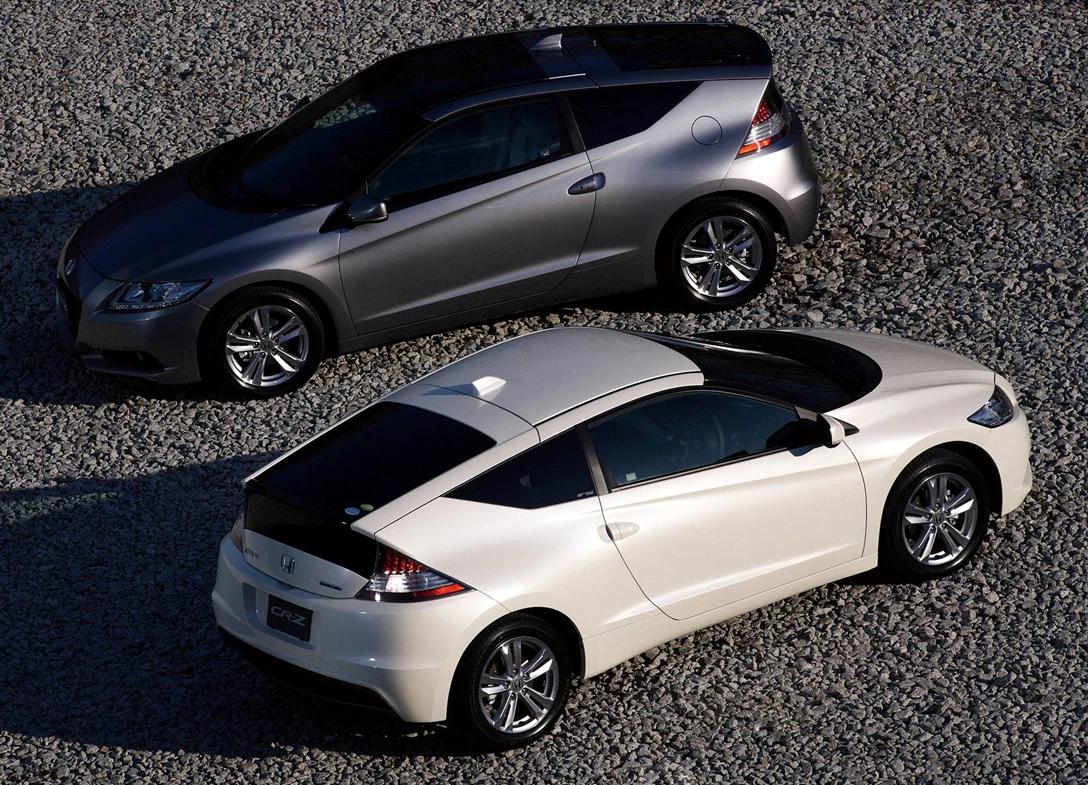Honda-CR-Z-2013-02.jpg