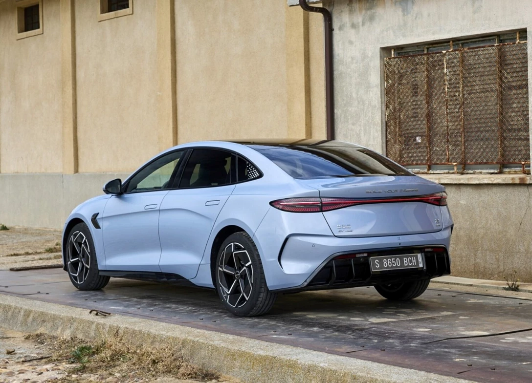 1706576-BYD-Seal-2025 (3).jpg