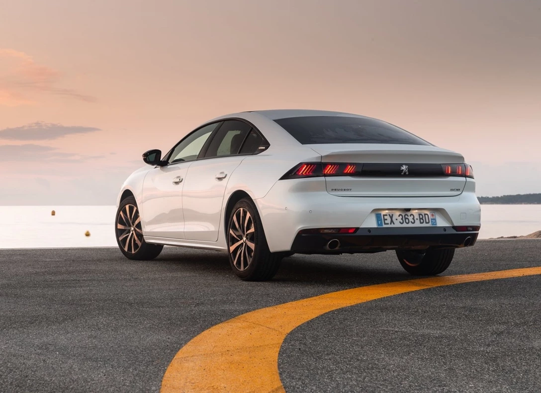 1649075-Peugeot-508-2021-02.jpg