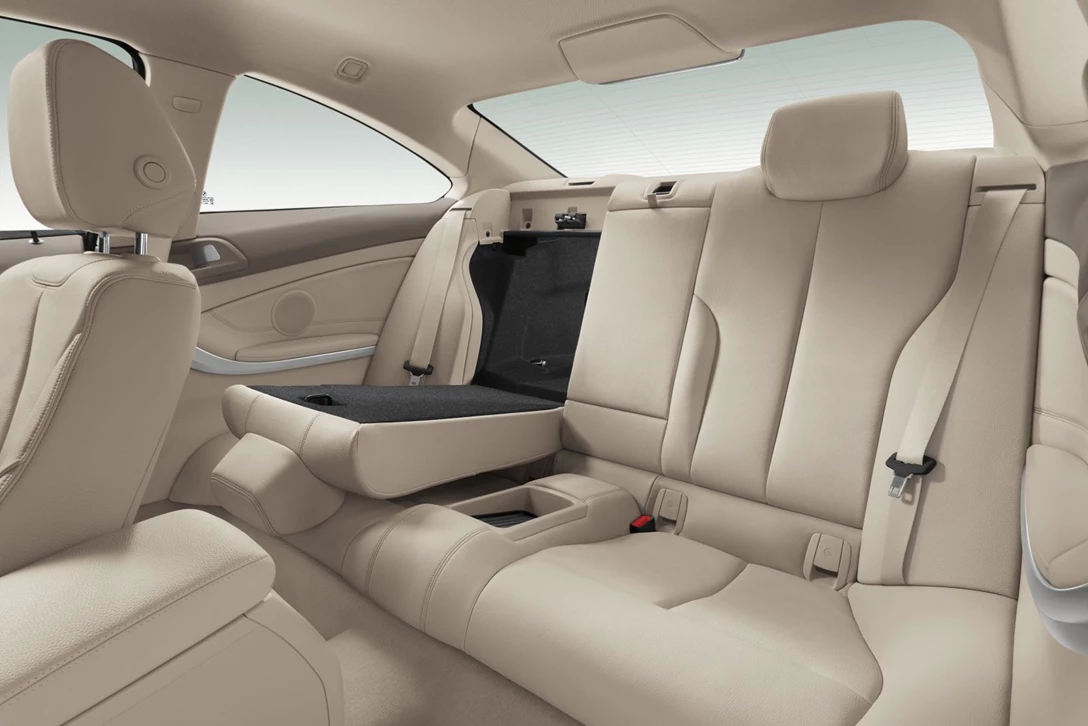 ב.מ.וו סדרה 4 קופה