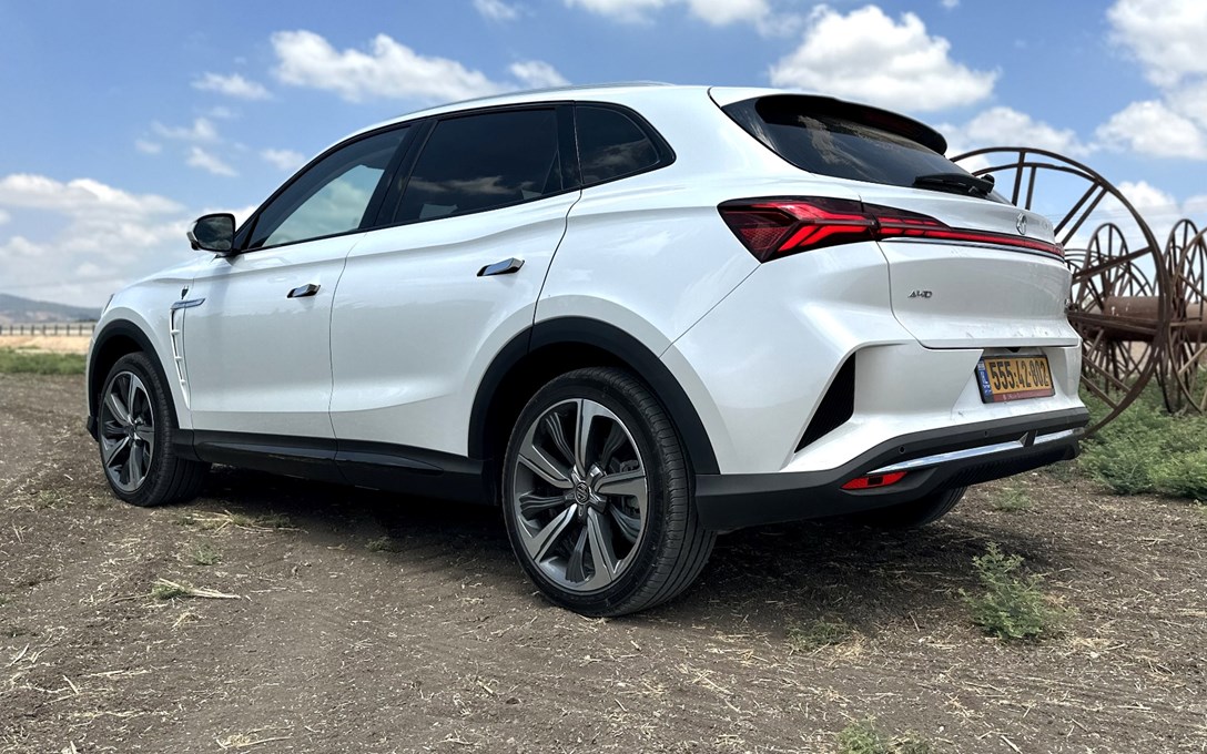 1684839-MG MR - 11-min.jpeg