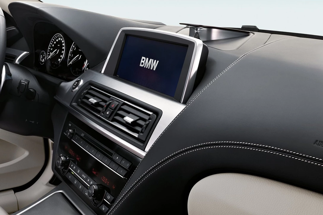 ב.מ.וו סדרה 6 קופה 2011