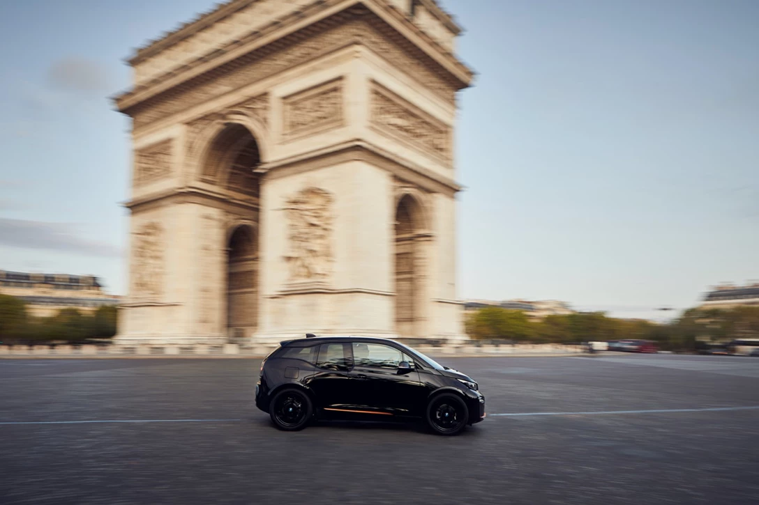 1621699-P90363115_highRes_the-bmw-i3s-edition- [Desktop Resolution].jpg