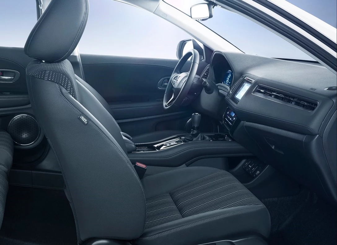 1645294-Honda-HR-V_EU-2016 (15).jpg