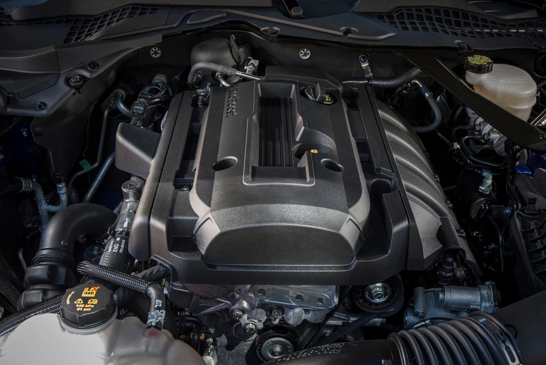 1604040-Ford-Mustang_EcoBoost-2015-1600-006.jpg