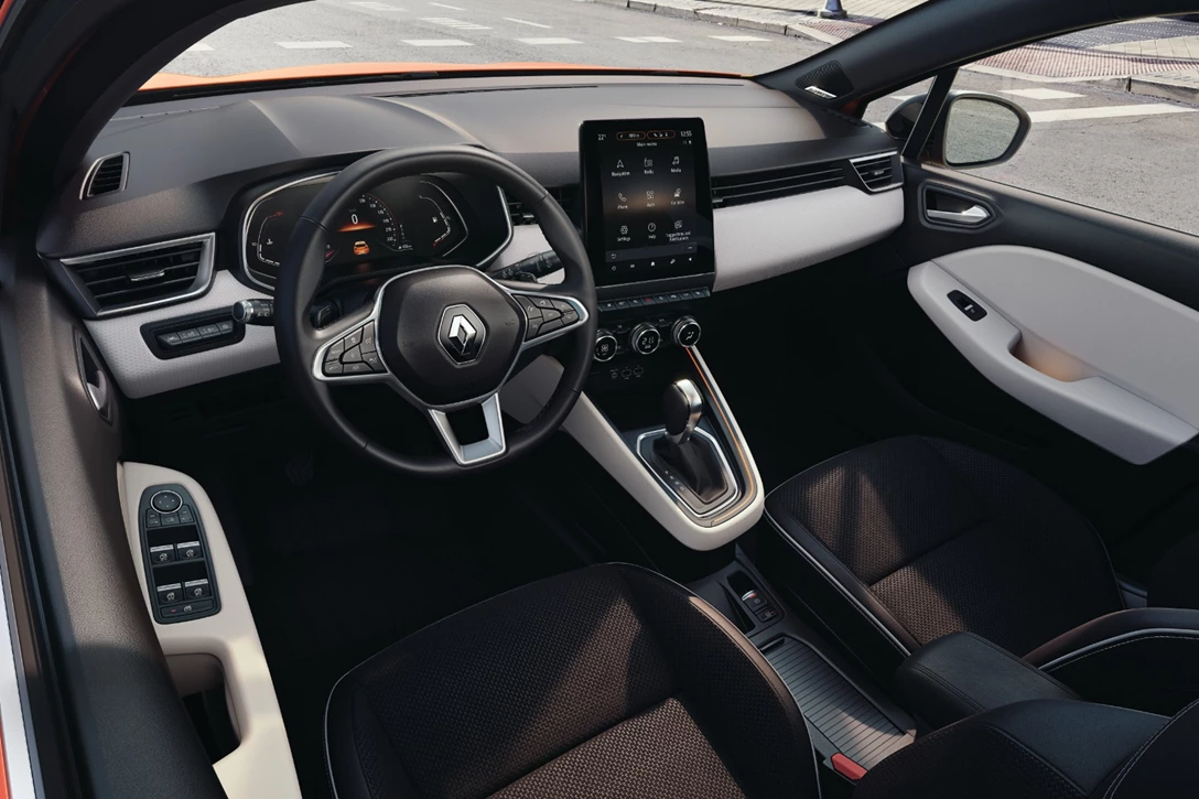 1613539-21221433_2019_-_New_Renault_CLIO.jpg