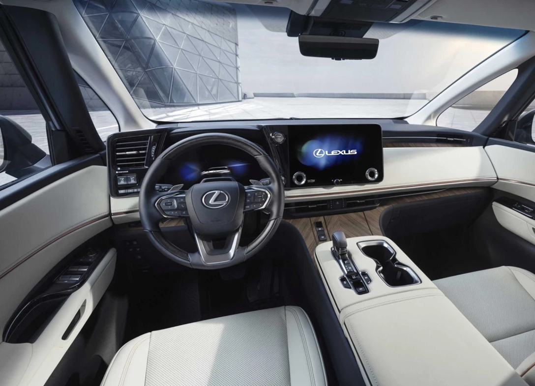 1689855-Lexus-LM-2023-05.jpg