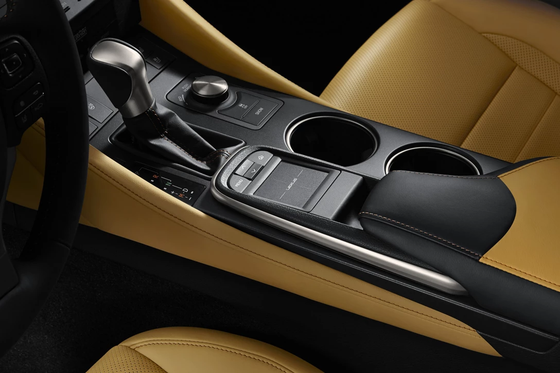 לקסוס RC ו-RC-F