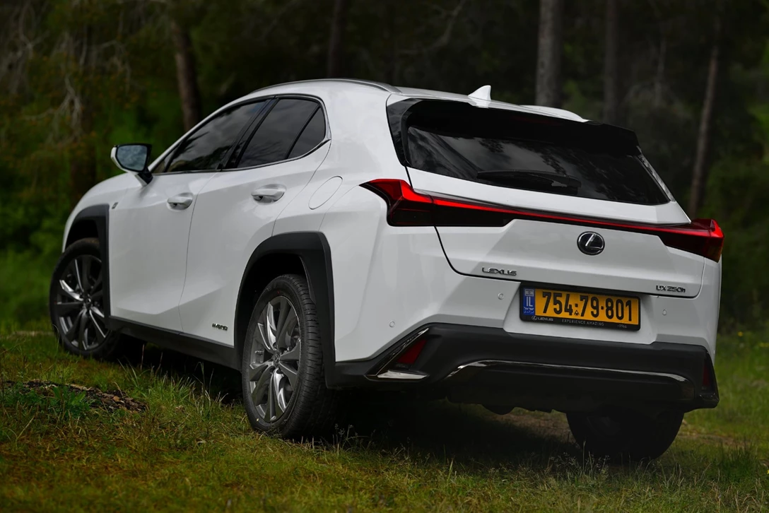 1616663-לקסוס UX מבחן דרכים (15).jpg