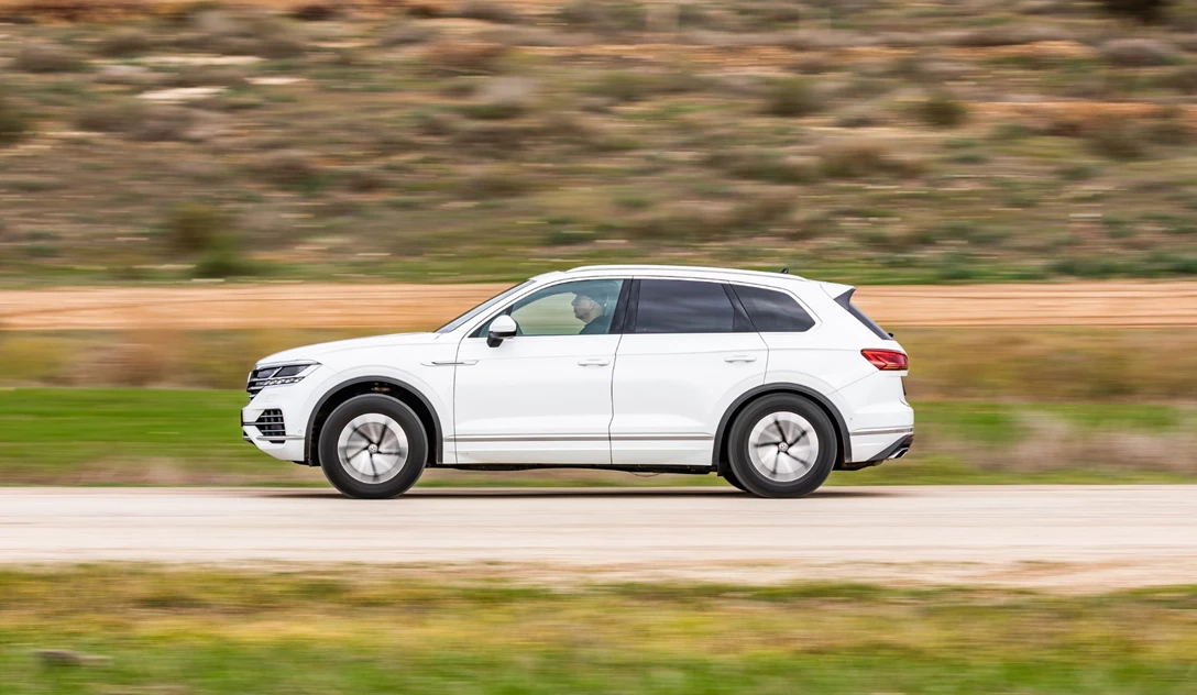 1611507-פולקסווגן טוארג - מבחן דרכים  (27).jpg