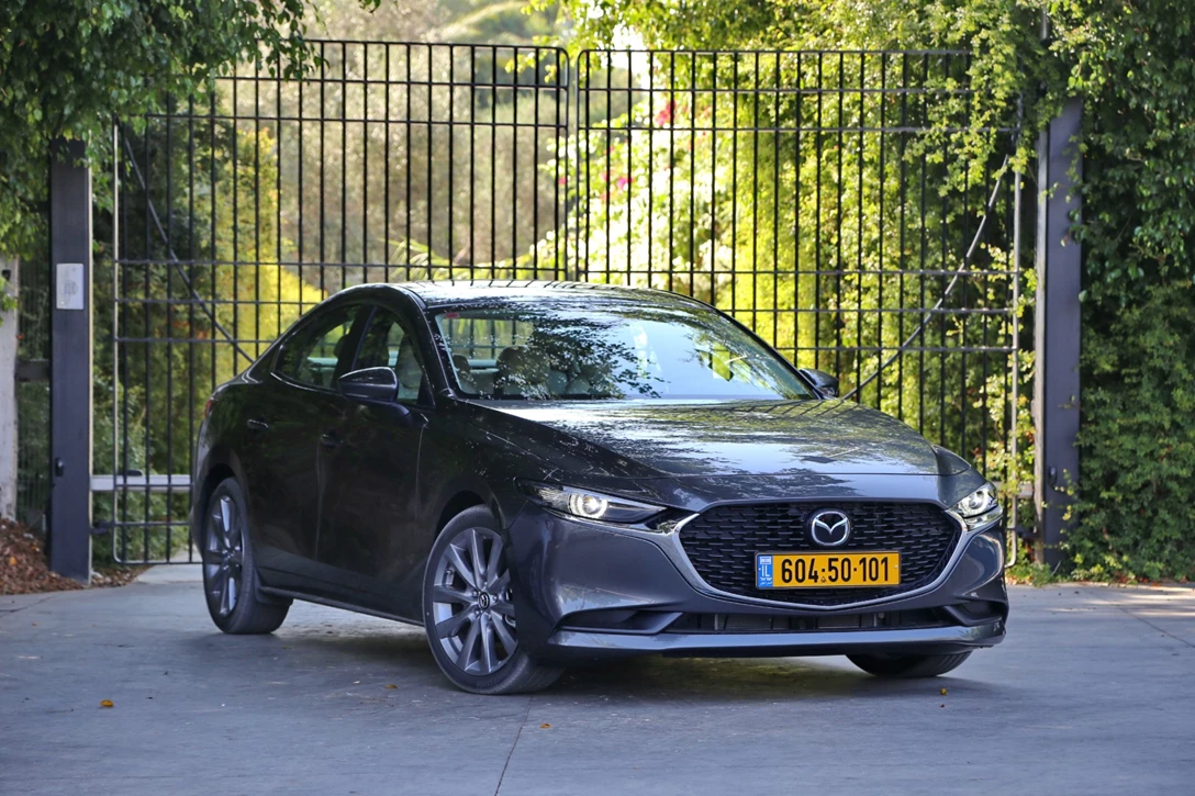 1622702-rotemi110919mazda3 (24).JPG