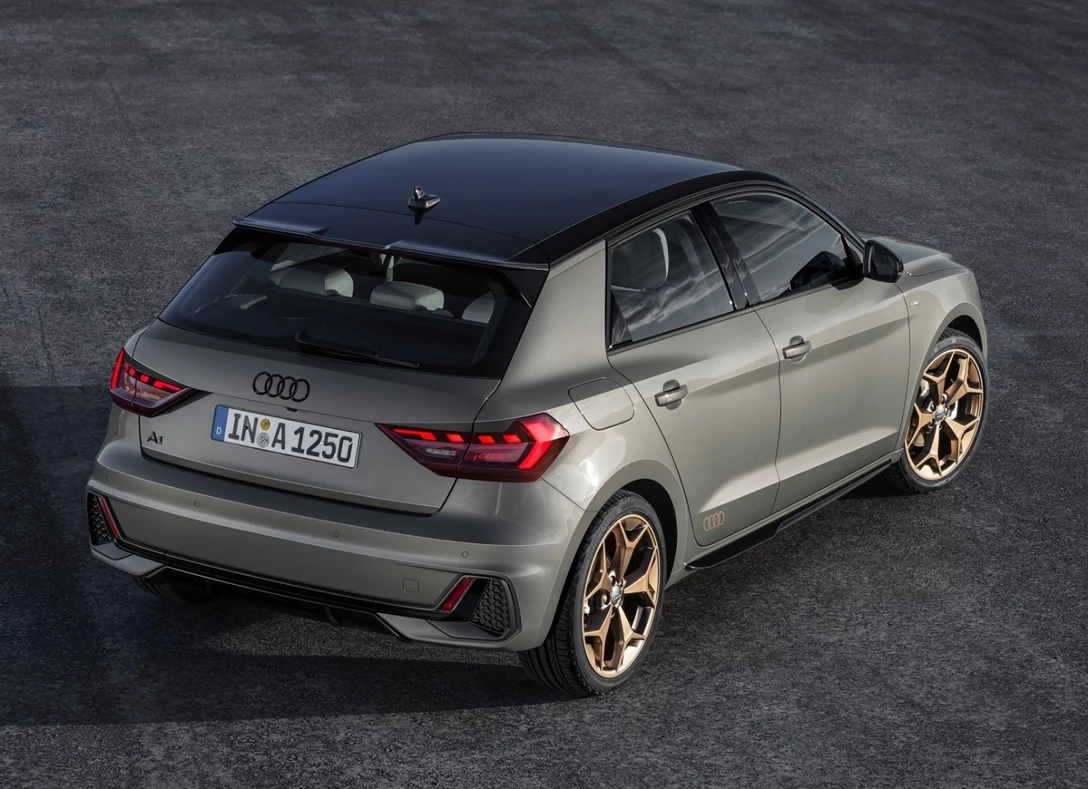1643110-Audi-A1_Sportback-2020-03.jpg