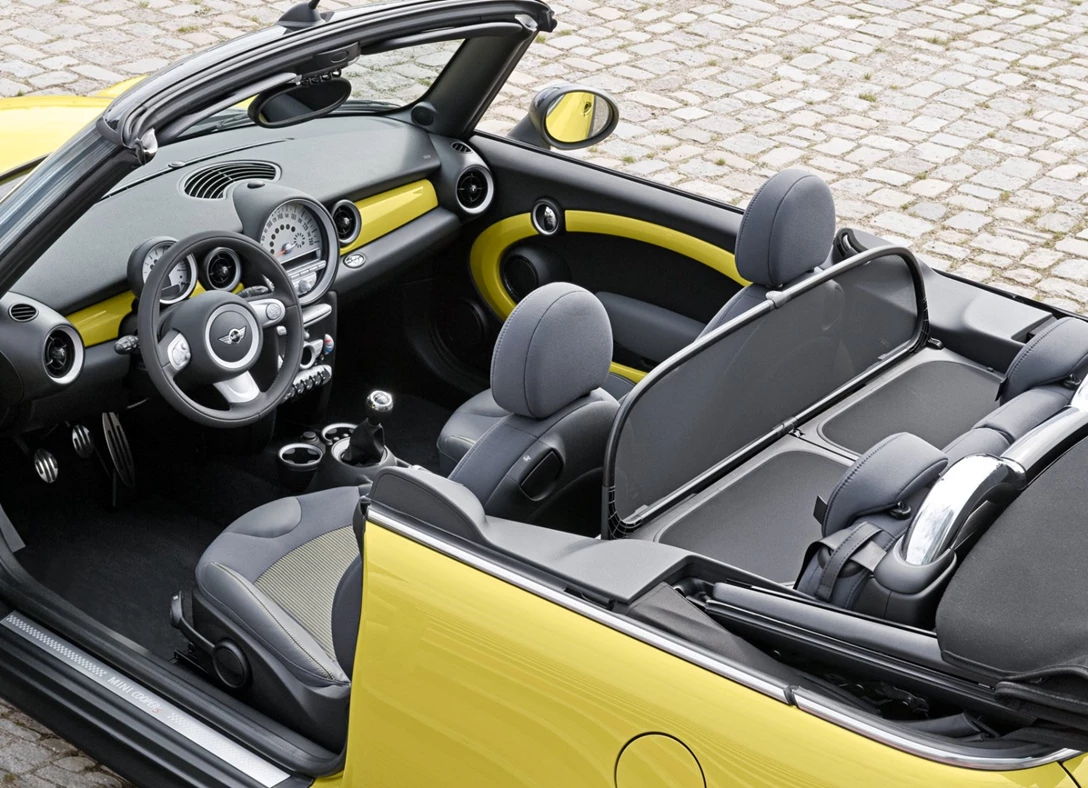 1660915-Mini-Cooper_S_Convertible-2014-06.jpg