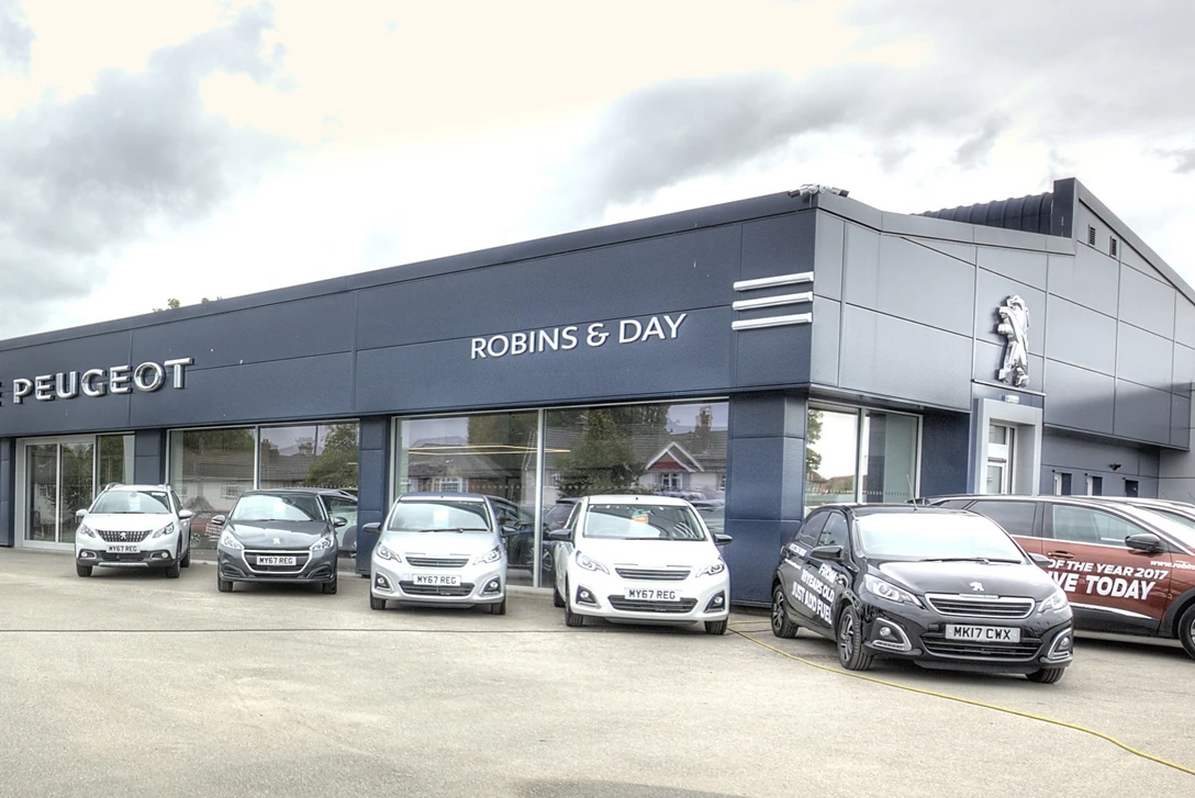 1591702-חבר לובינסקי (1).jpg