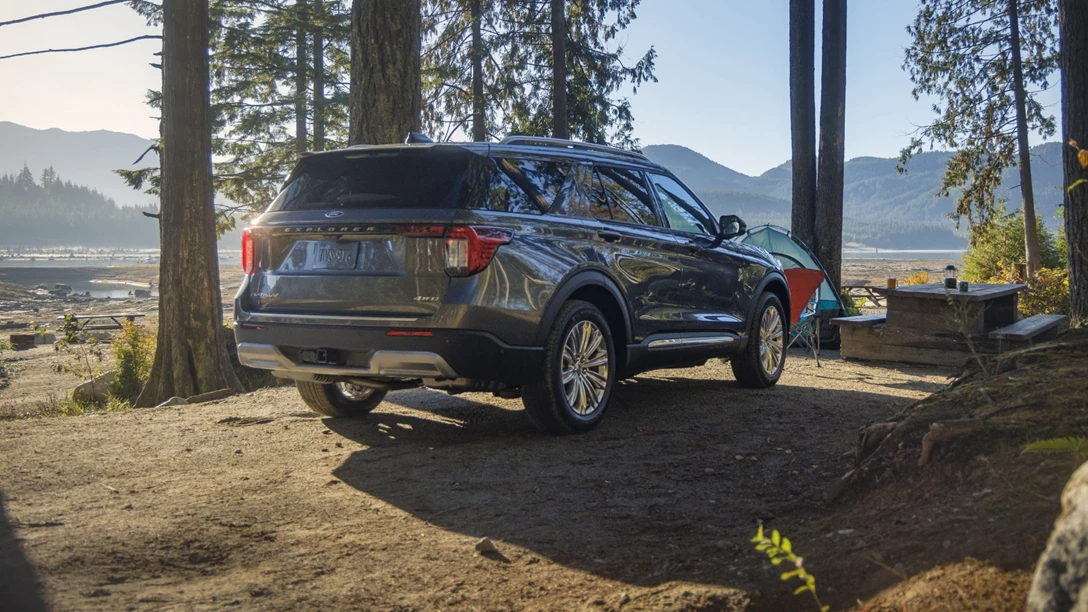 1692662-2025 Ford Explorer Platinum_14-min.jpg