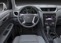 1662397-Chevrolet-Traverse-2013-04.jpg