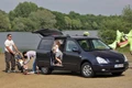 1606975-Kia-Carnival-2006-2012-05.jpg