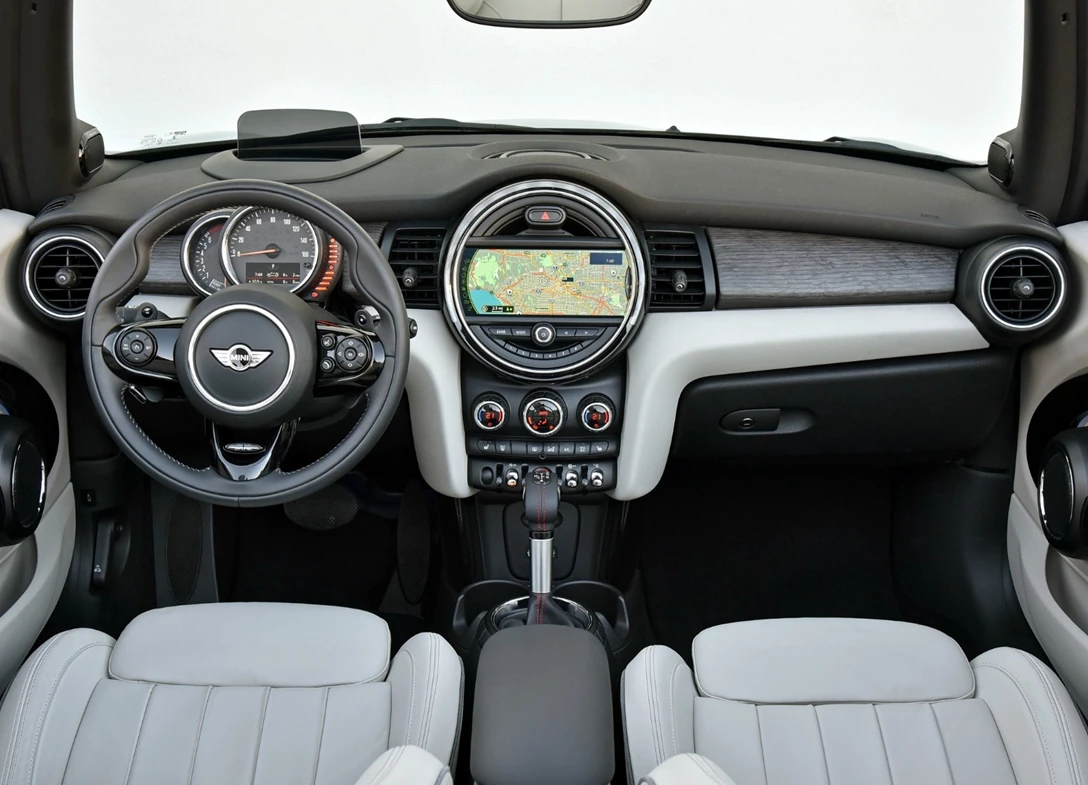 1660883-Mini-Cooper_S_Convertible-2017-06.jpg
