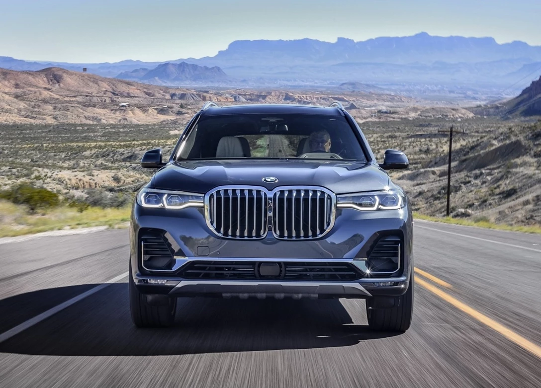 1650789-BMW-X7-2019-1600-8a.jpg