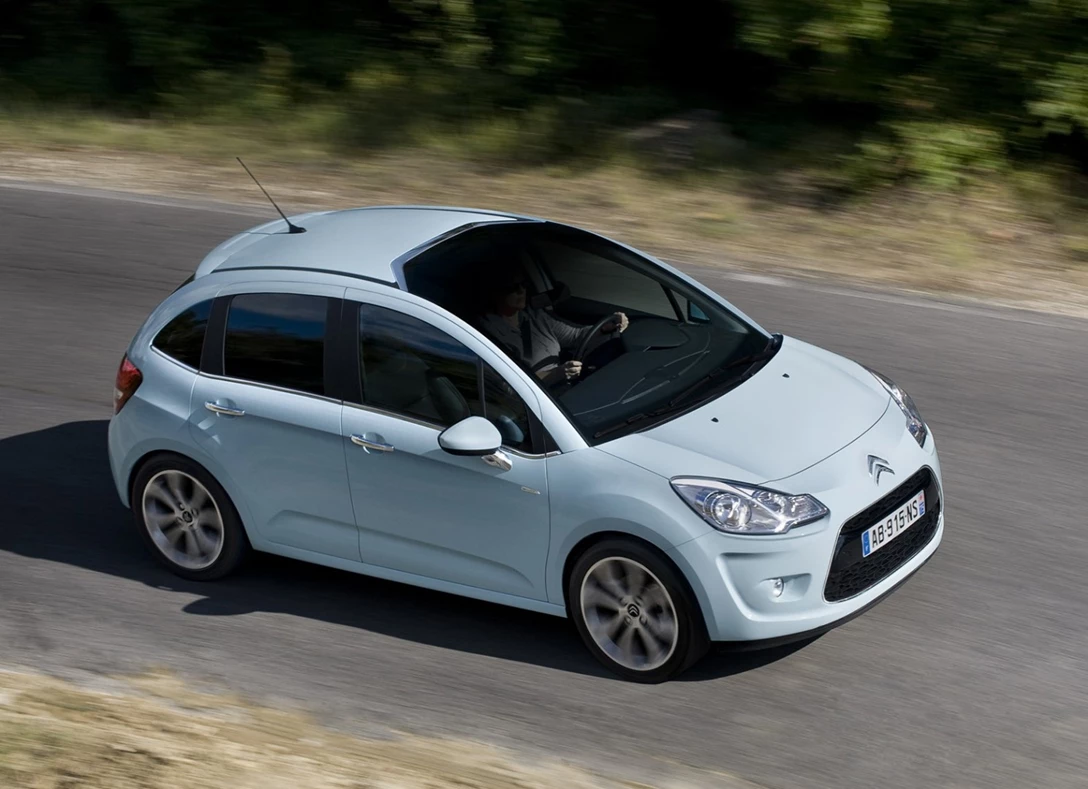 1602297-Citroen-C3-2010-3.jpg
