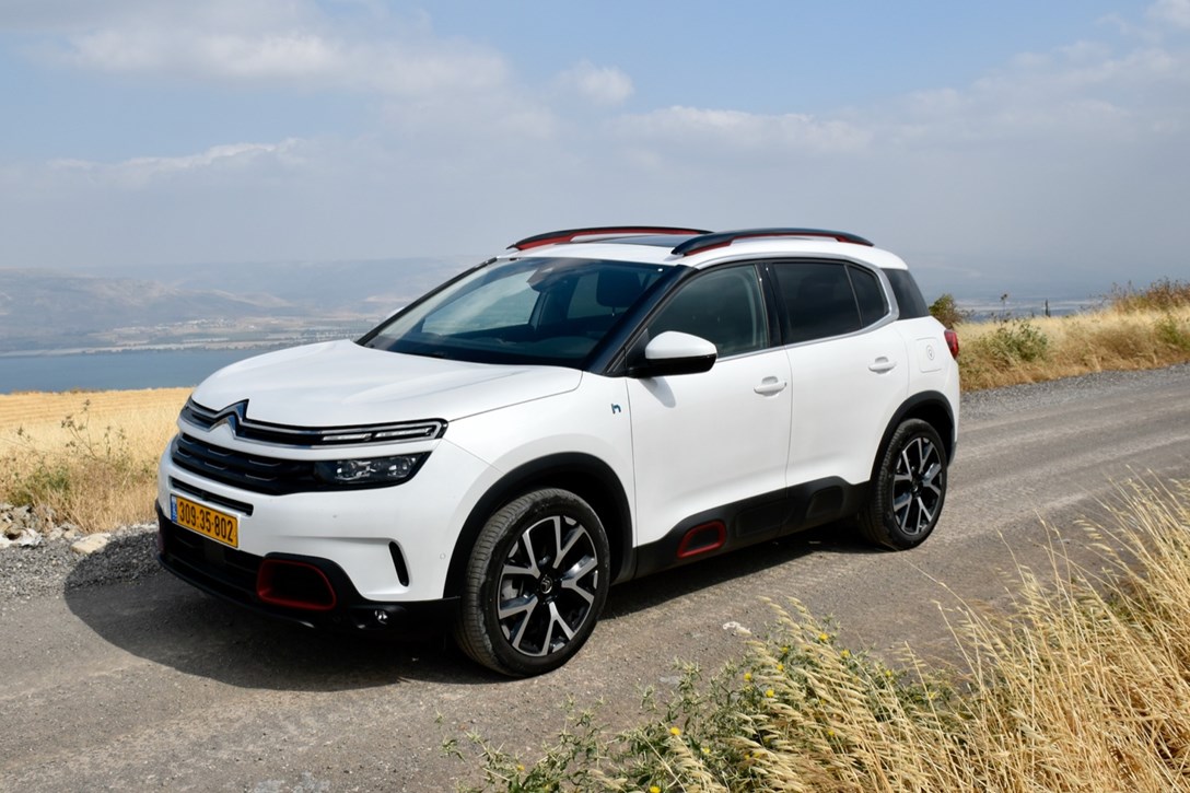 1644309-סיטרואן C5 איירקרוס PHEV - 9.jpeg