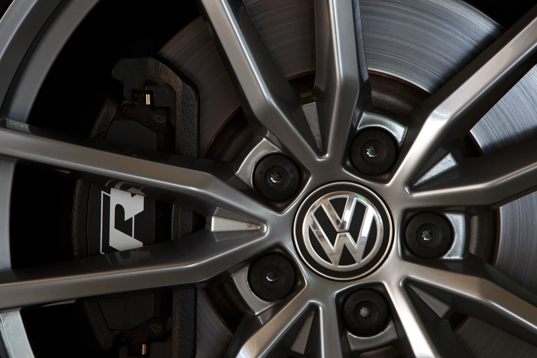 פולקסווגן גולף r מבחן דרכים מקומי (1).jpg