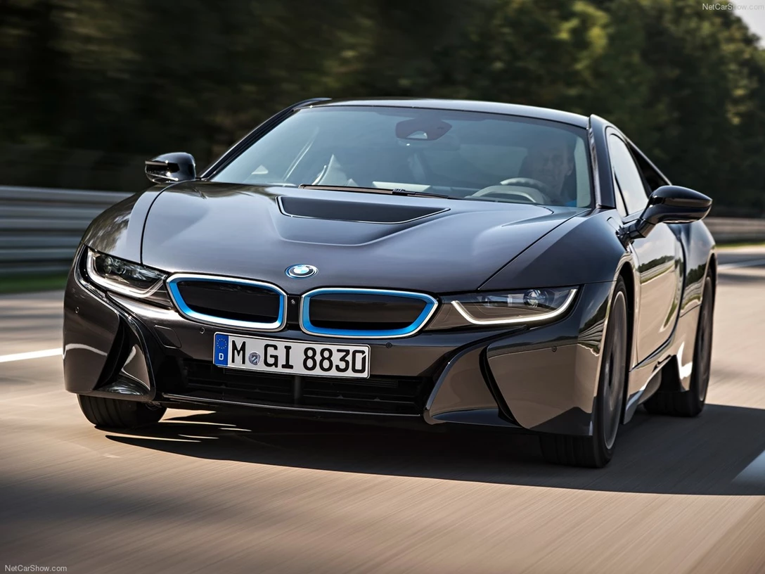 1588671-BMW-i8 4.jpg