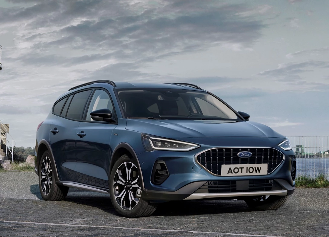 1661157-Focus Active Tourer (2).jpg