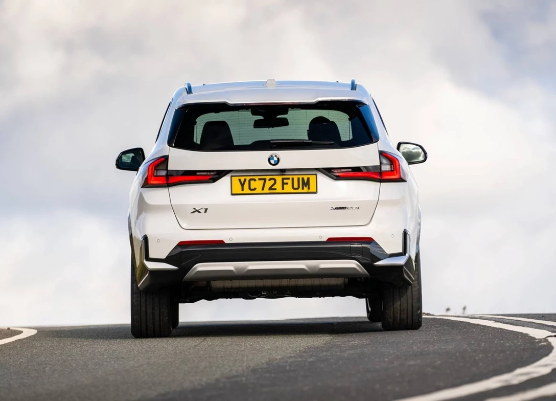 1696600-BMW-X1-2024-03.jpg