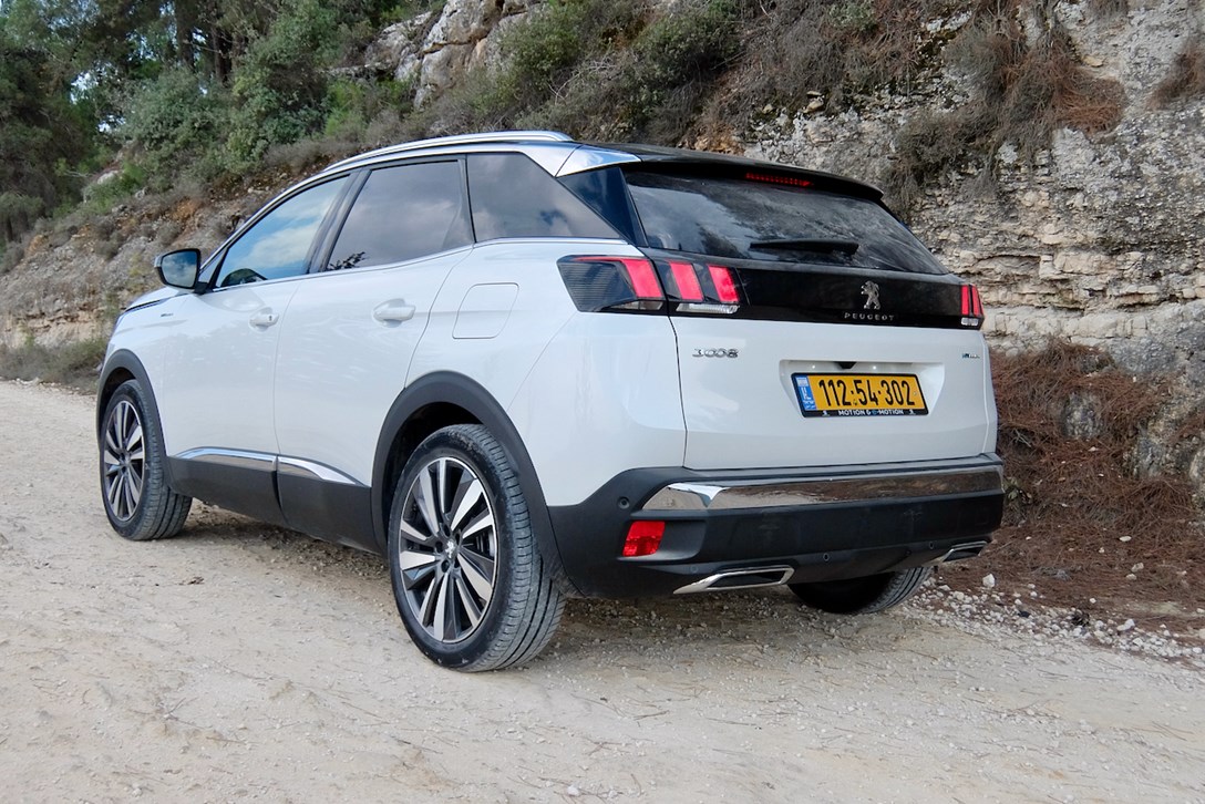 1636963-פיגו 3008 PHEV הנעה כפולה - 6.jpeg