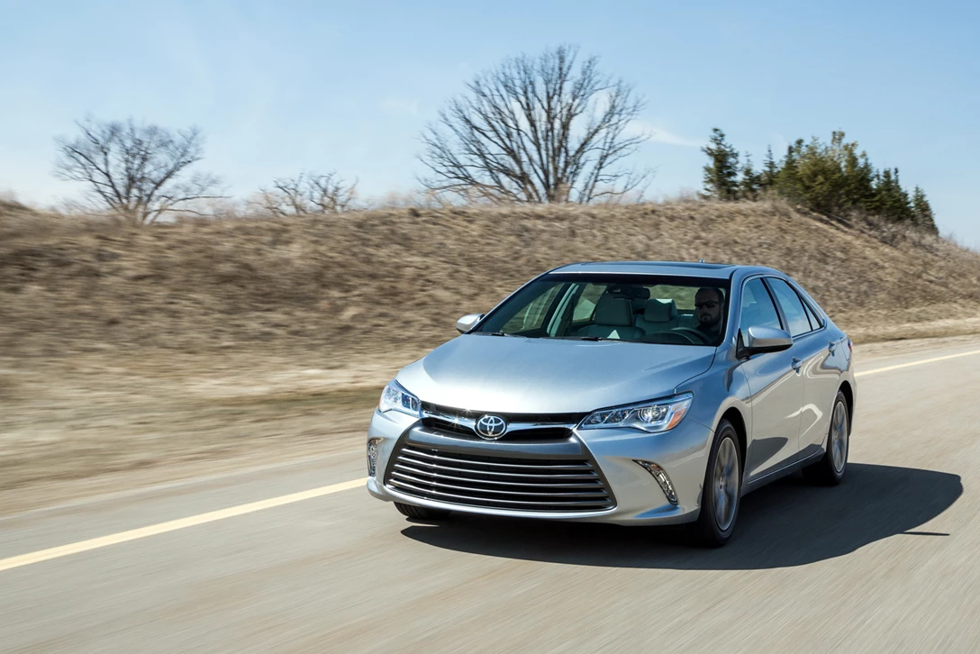 טויוטה קאמרי