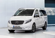 1656205-Mercedes-Vito-2022-03.jpg
