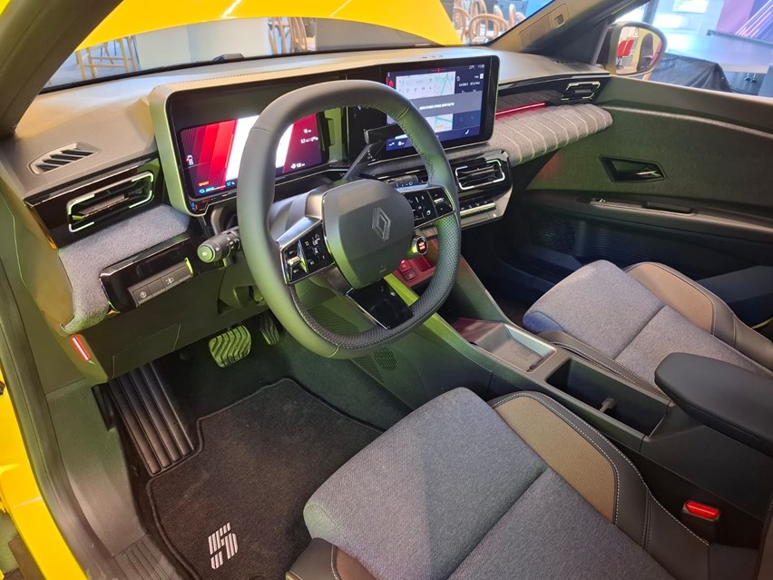 WhatsApp Image 2025-10-26 at 11.51.36.jpeg