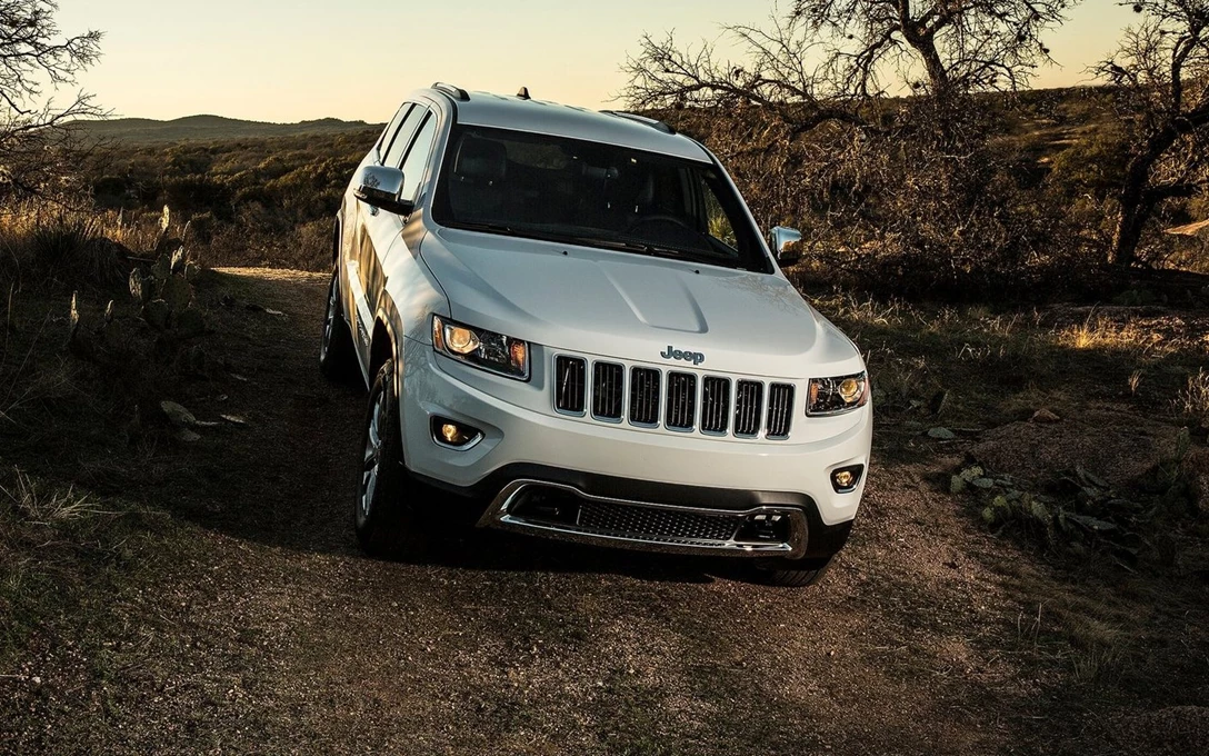 1697813-Jeep-Grand_Cherokee-2014-1600-77.jpg