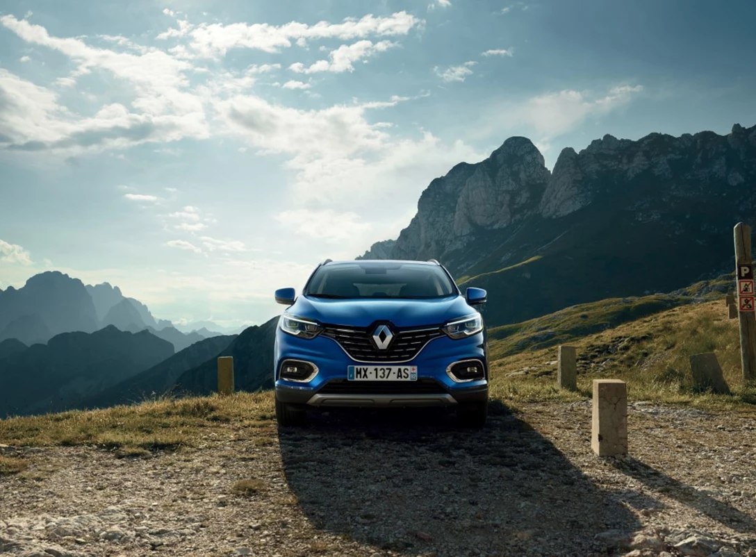 1602953-21215328_2018_-_New_Renault_KADJAR.jpg