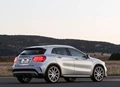 1648792-Mercedes-Benz-GLA-Class-2017-10.jpg